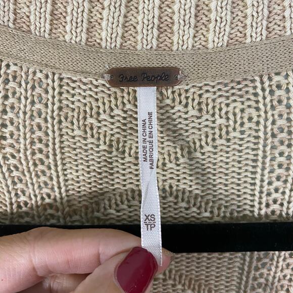 Free People Beige Pink All Washed Out Asymmetrical Chunky Boho Cardigan Size XS - Picture 4 of 11